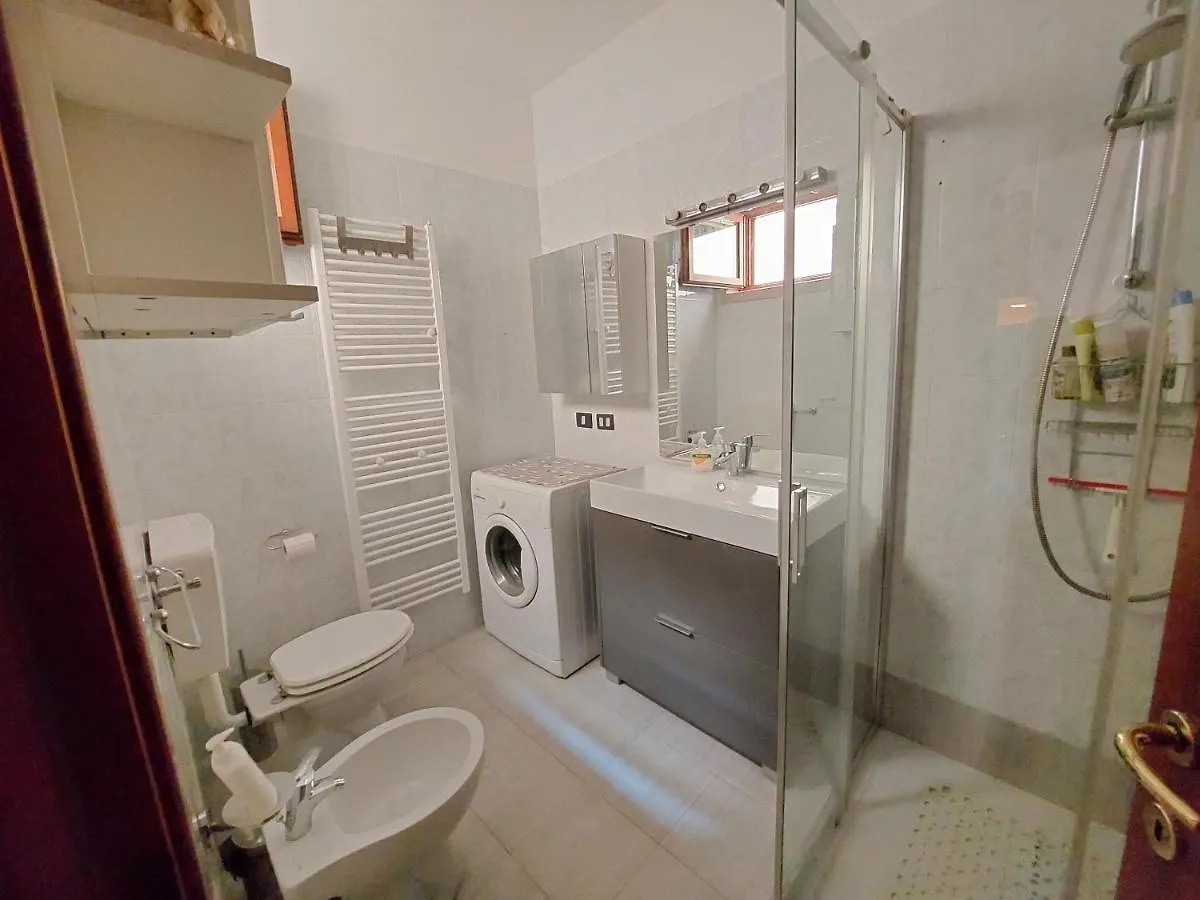 Sunrise Apartment Desenzano del Garda Italy