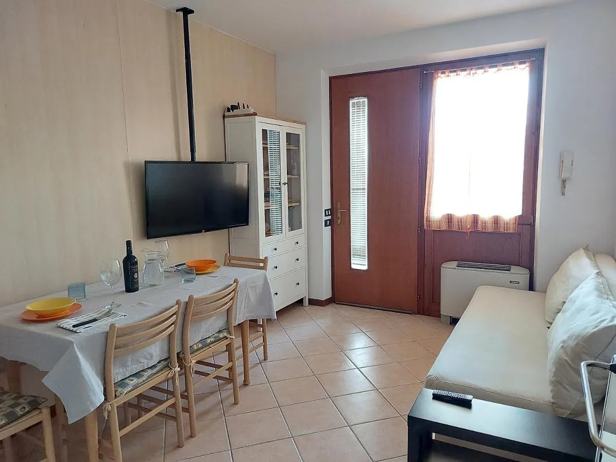 Sunrise Apartment Desenzano del Garda 0*,