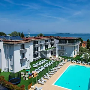 4* Szálloda Oliveto