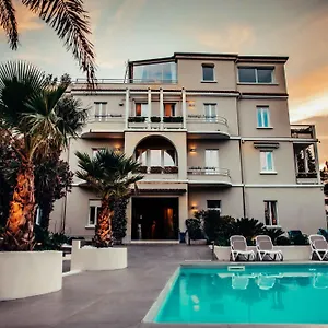 Benaco Hotell